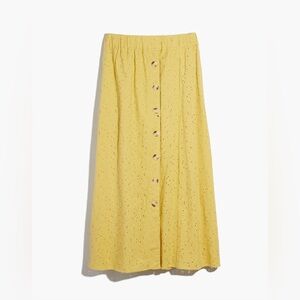 Madewell Eyelet Side-Button Midi Skirt in Dream-On Daisy size Medium